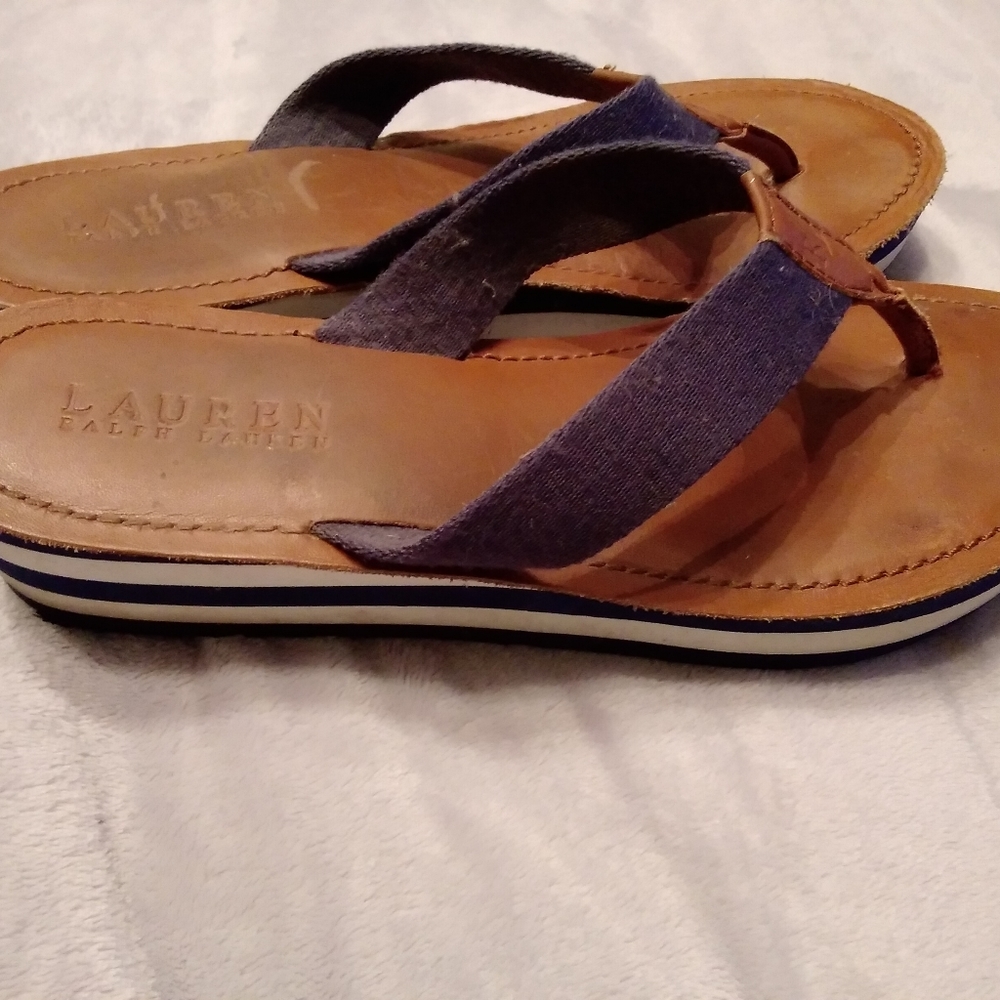 Shoes - Picture 2 of 3